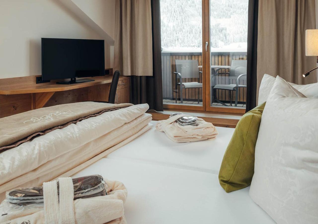 Hotel Garni Alpenjuwel Residenz Serfaus Room photo